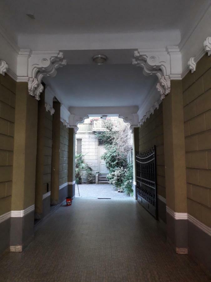 Isola Bi Acomodação com café da manhã Milão Exterior foto